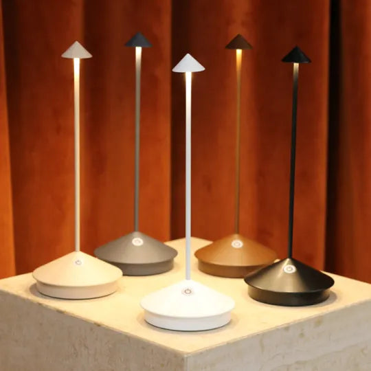 Lampe LED Sans Fil Rechargeable – Étanche & Dimmable
