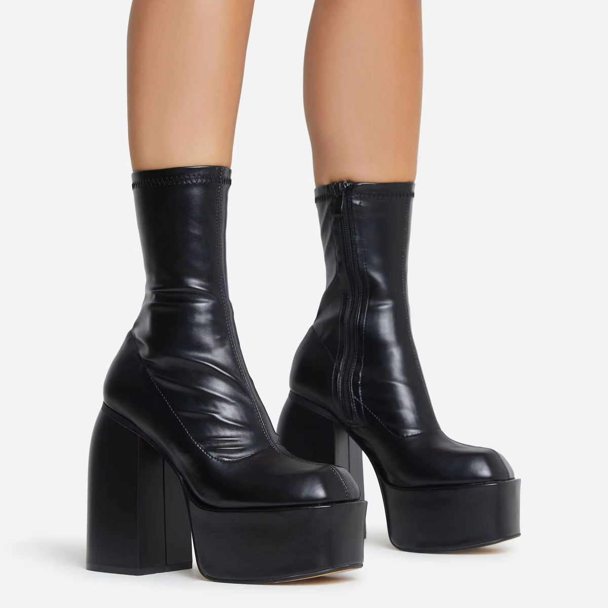 Siyaje | Talons aiguilles