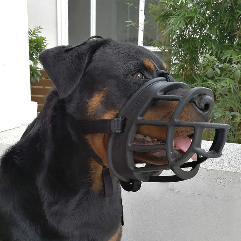 Muselière en silicone SafeBite | Muselière réglable pour chiens de toutes tailles, empêche les comportements indésirables