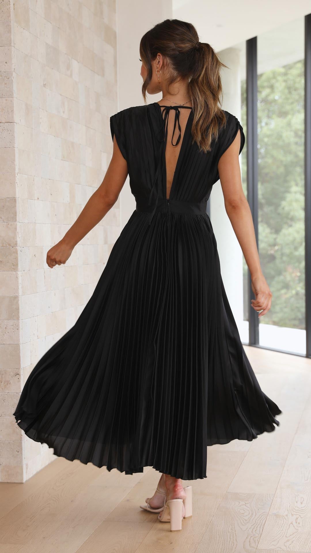 Siyaje | Robe plissée élégante
