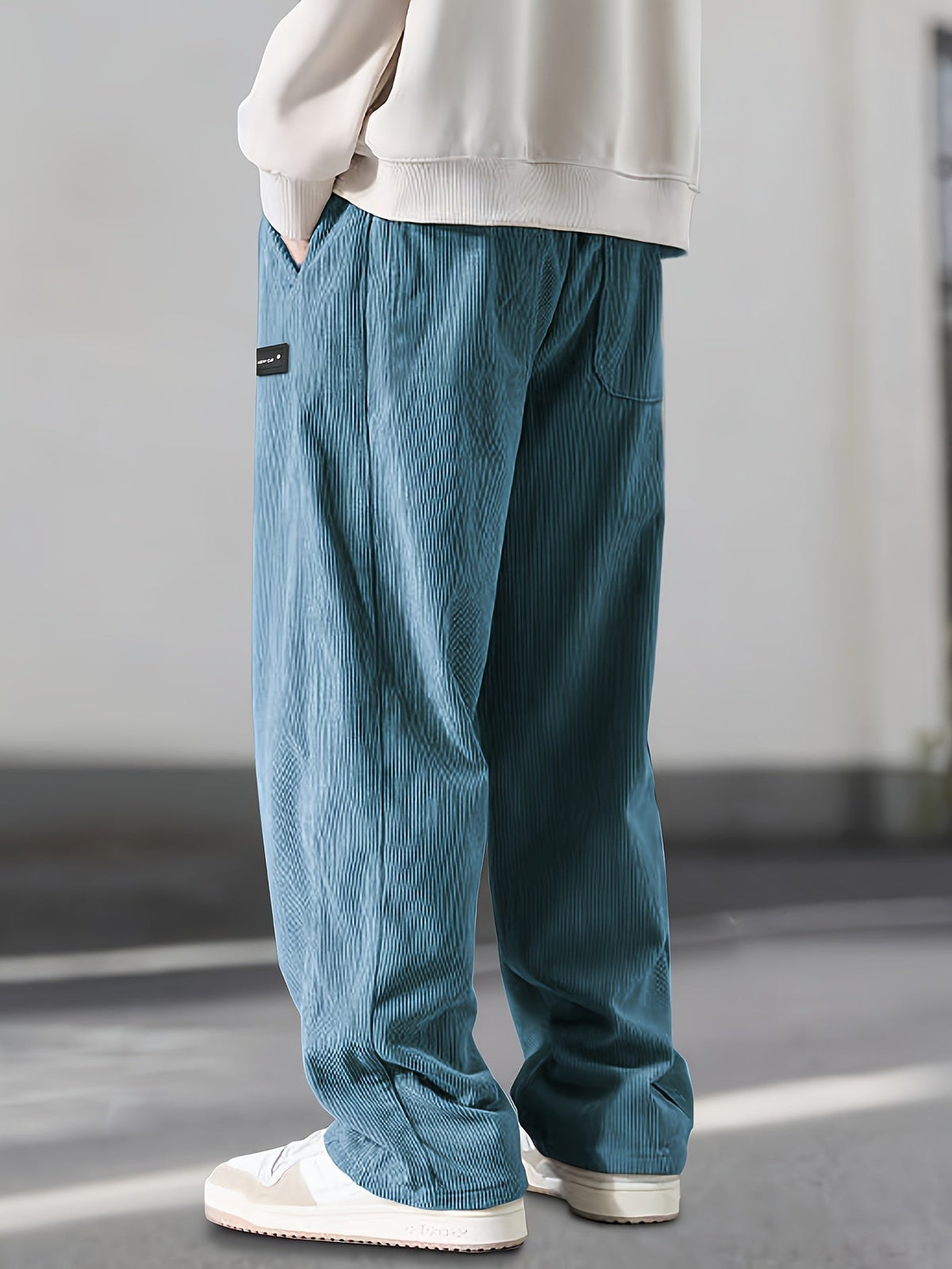 Siyaje | Pantalon droit à taille coulissée avec cordon de serrage
