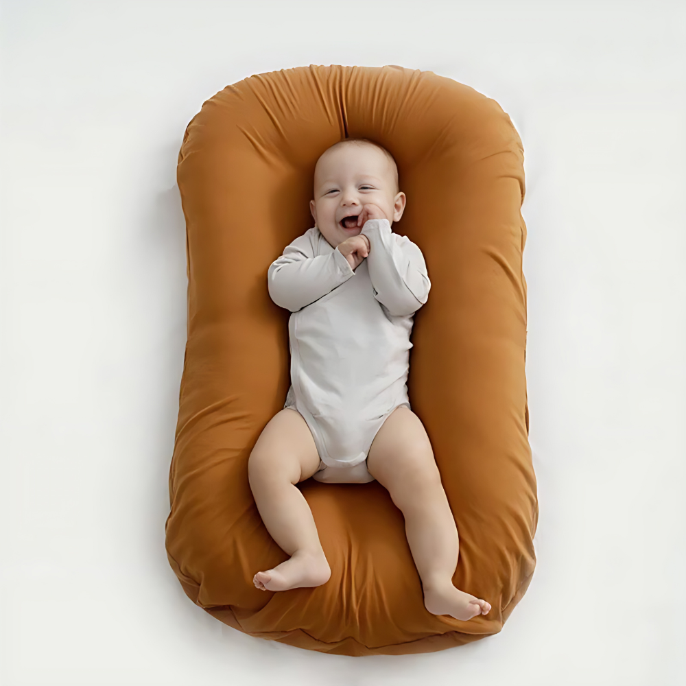 Coussin Orthopédique Polyvalent pour Bébé – Soutien Doux & Respirant
