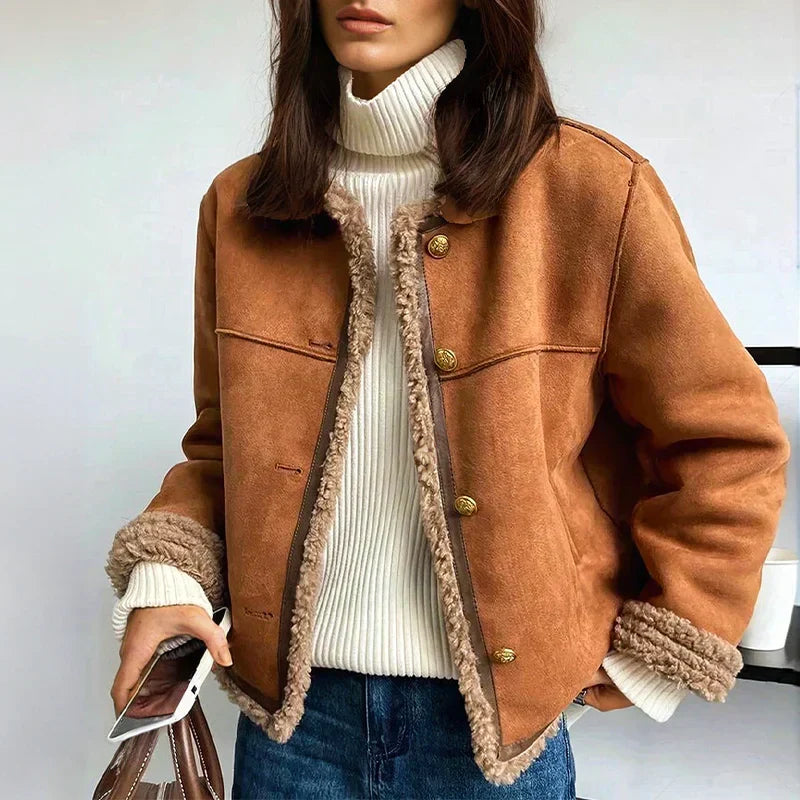 Siyaje | Manteau en peau de mouton avec boutons