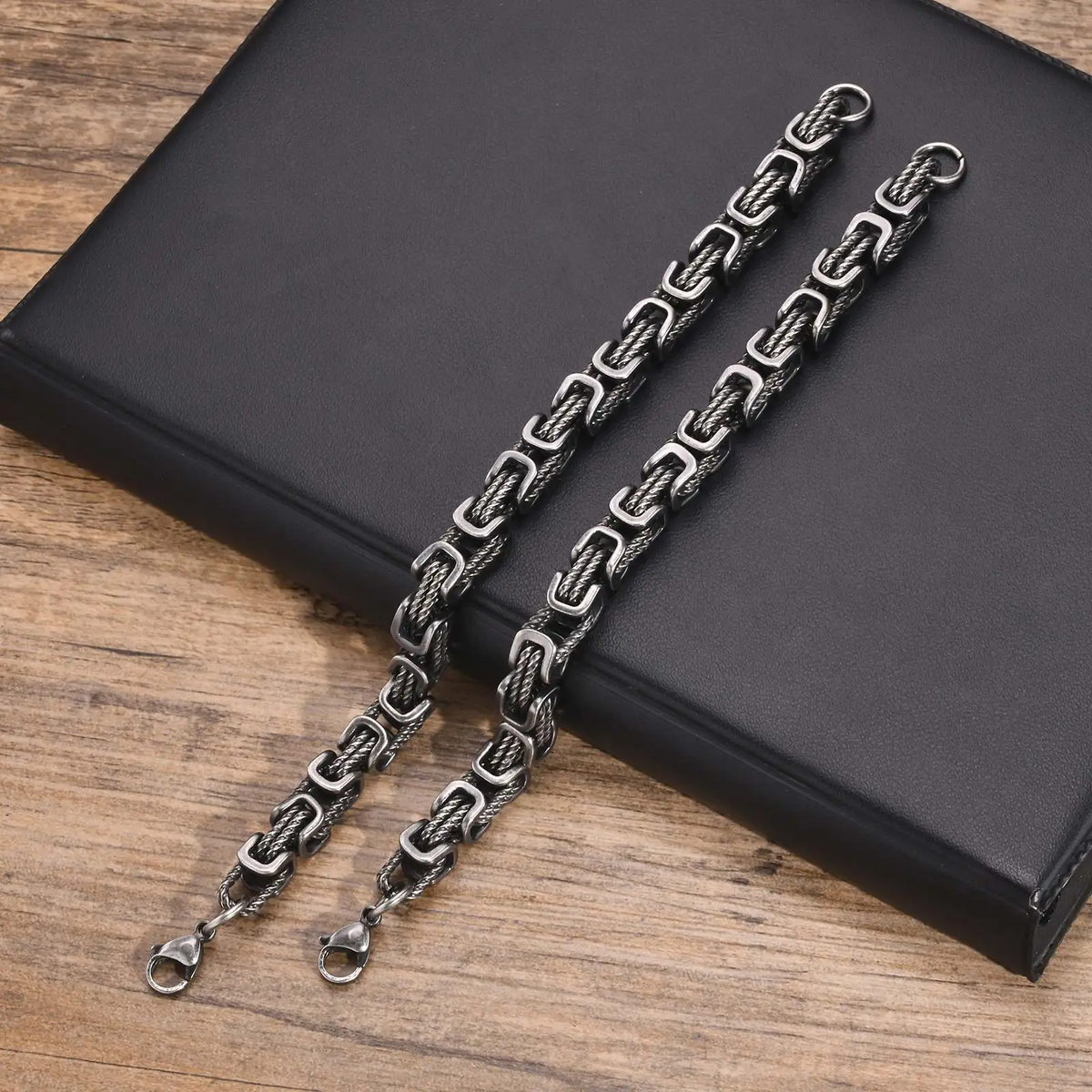 Siyaje | Bracelet en chaîne forgée