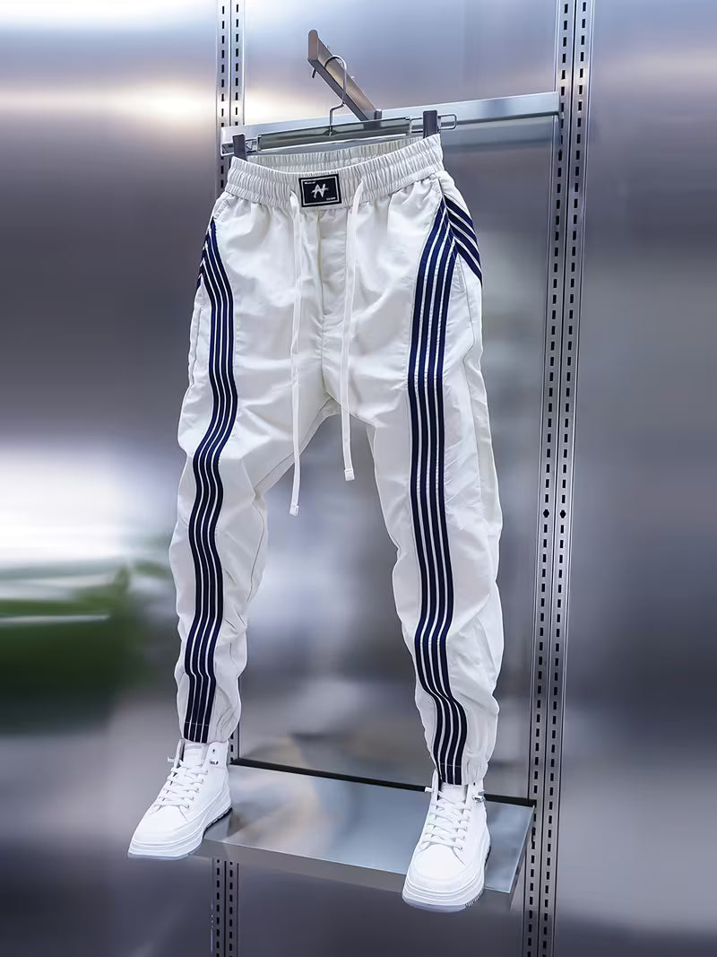 Siyaje | Pantalon cargo à ourlets avec empiècements à patchs
