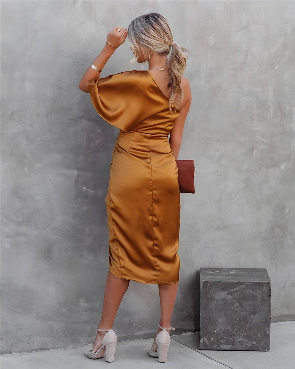 Siyaje | Robe asymétrique élégante